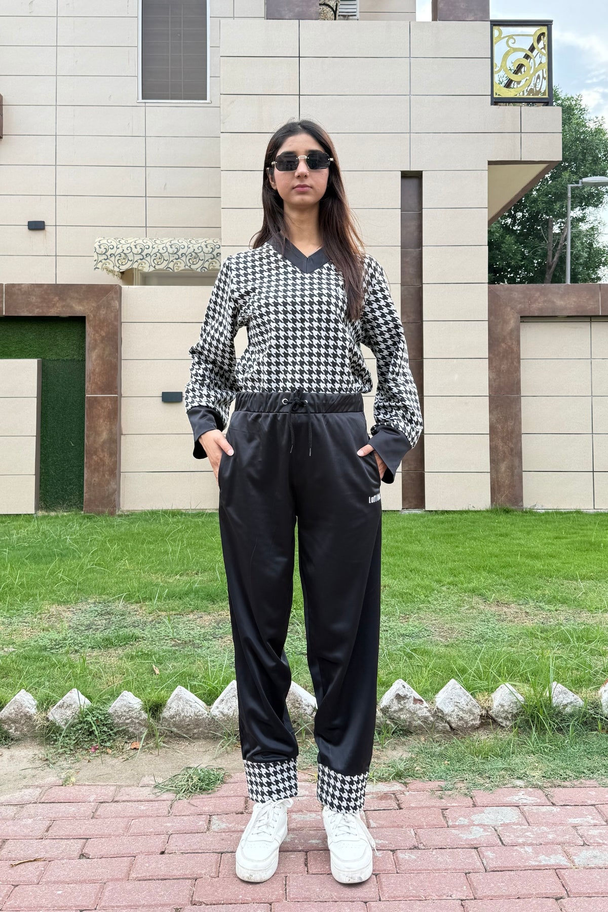 Ladies' Long-Sleeve V-Neck Top & Long Trousers