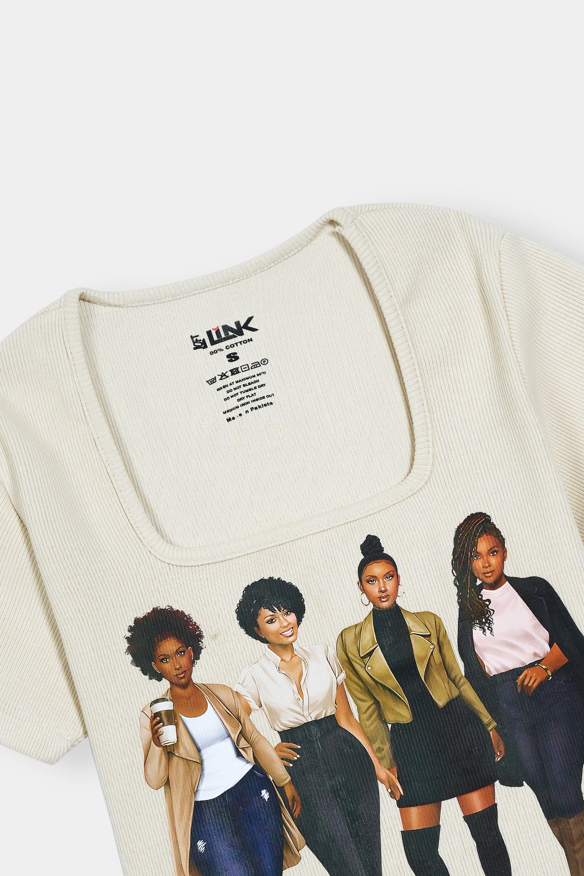 Women's Cream Graphic T-Shirt – "Sistas" Empowerment Print