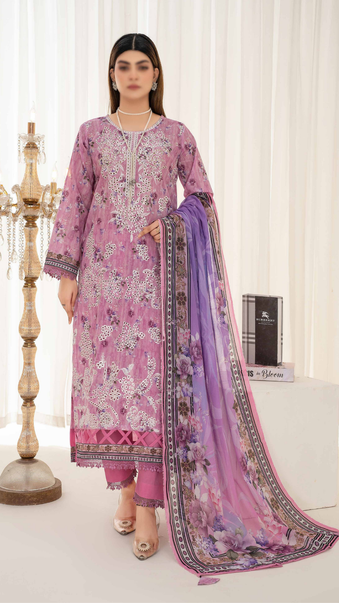 3 PC Embroided Lawn - LLS - 10