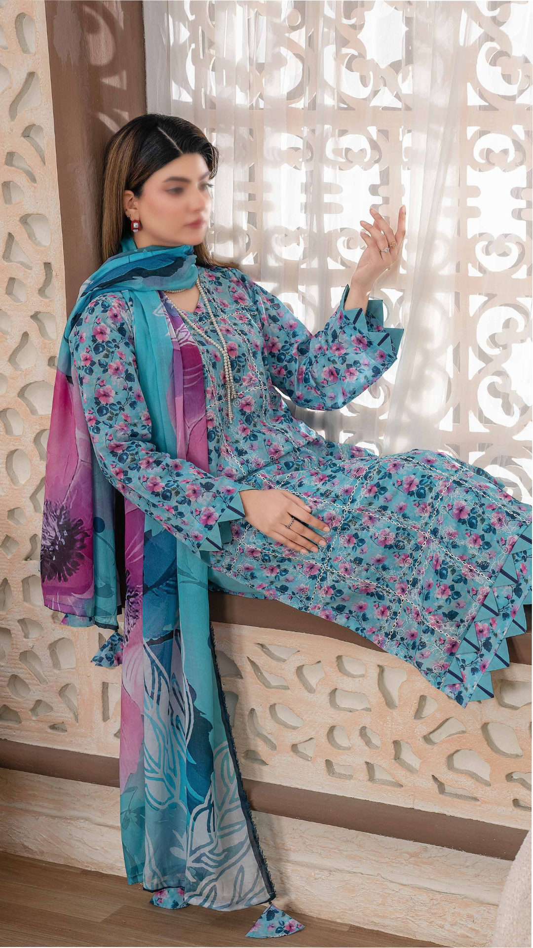 3 PC Chikankari Emroided Printed Lawn - LLS - 08