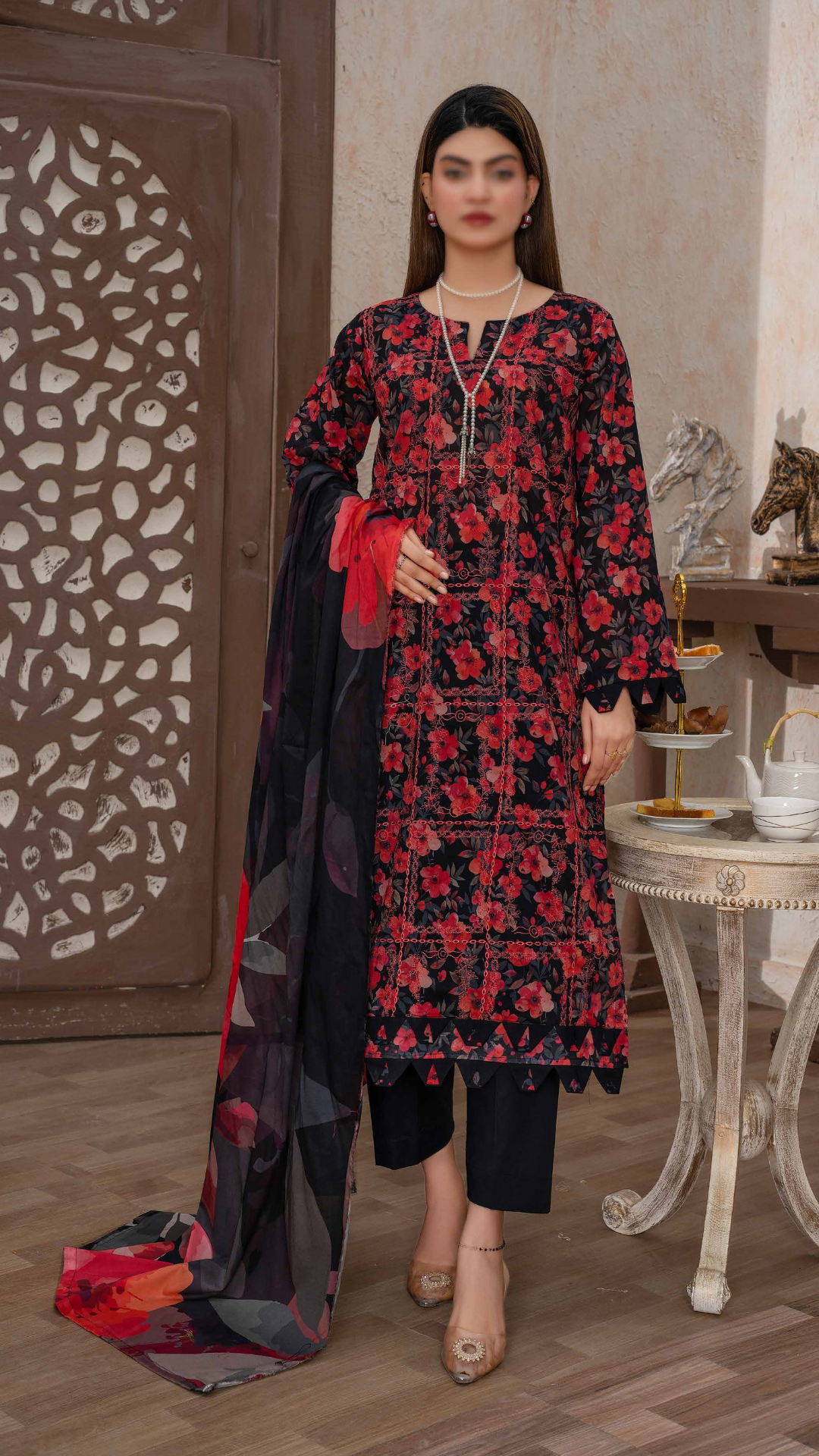 3 PC Chikankari Emroided Printed Lawn - LLS - 01