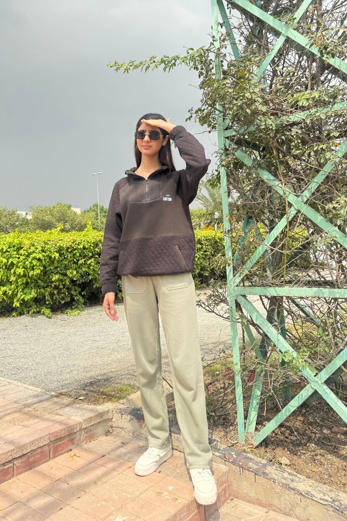 Half-Zipper and Black Panel Design & Green Color and Regular Fit Trouser