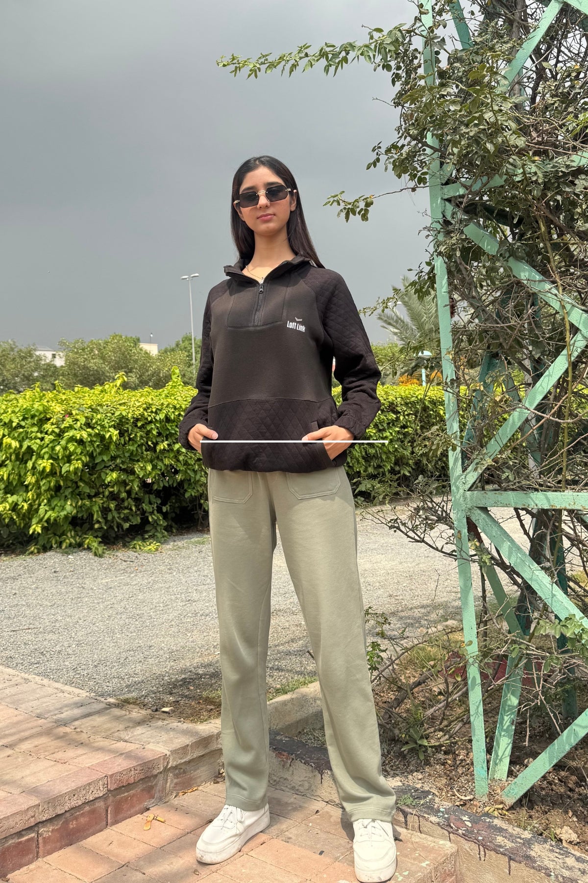 Half-Zipper and Black Panel Design & Green Color and Regular Fit Trouser