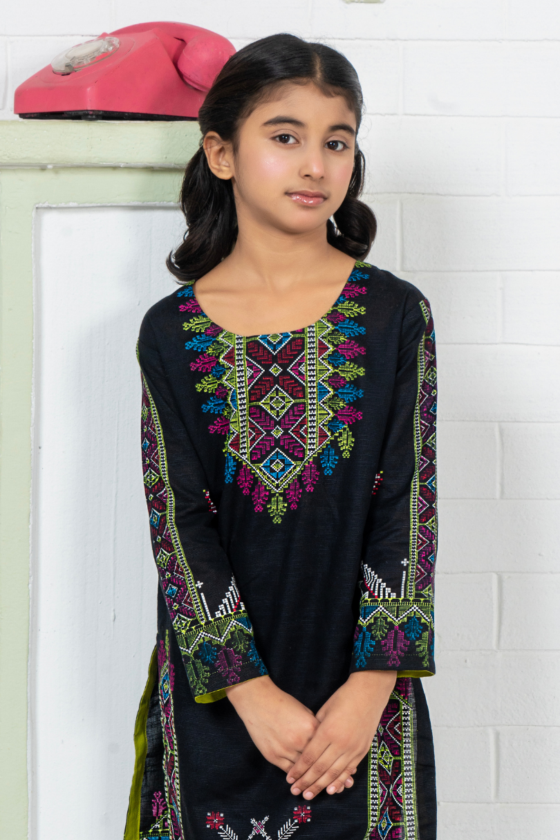 Stitched Khaddar 2 Piece (Shirt/trouser) For Kids