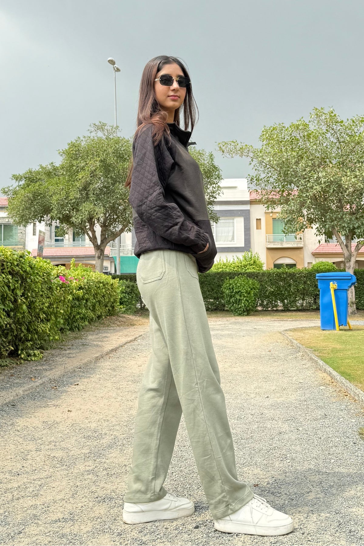 Half-Zipper and Black Panel Design & Green Color and Regular Fit Trouser