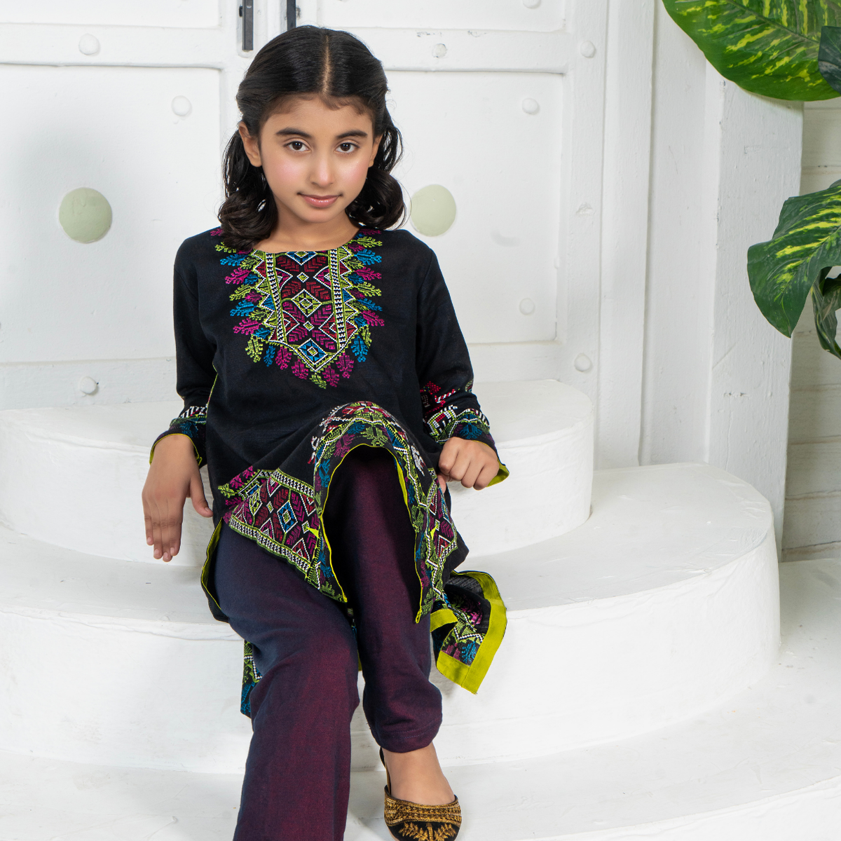 Stitched Khaddar 2 Piece (Shirt/trouser) For Kids