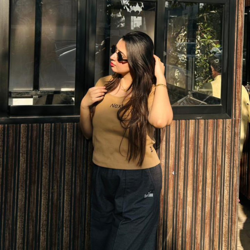 Short Sleeve Dark Olive Khaki Regular Square Neck Next Generation Print / Charcoal Black Denim Stretch Wide Leg Trouser