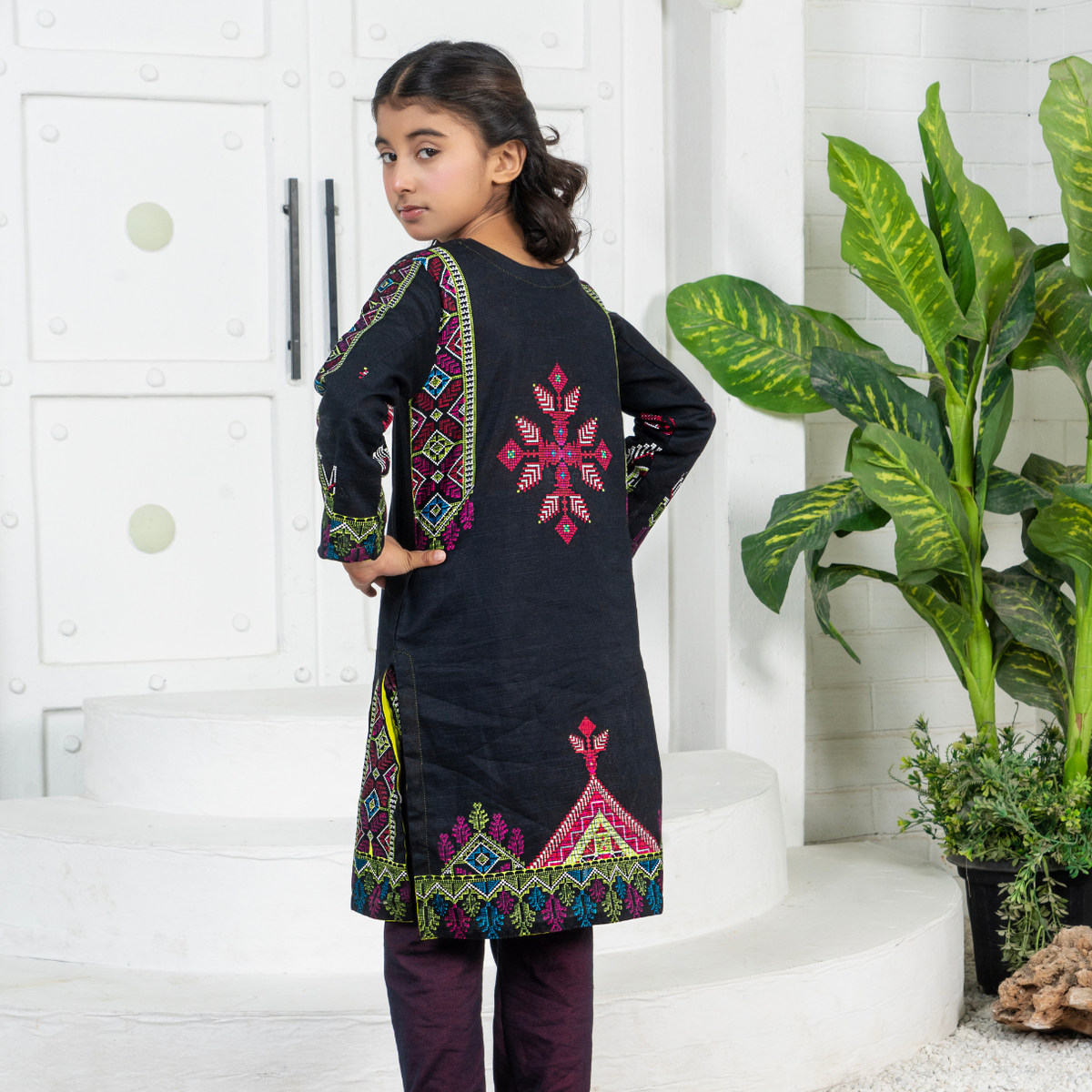 Stitched Khaddar 2 Piece (Shirt/trouser) For Kids