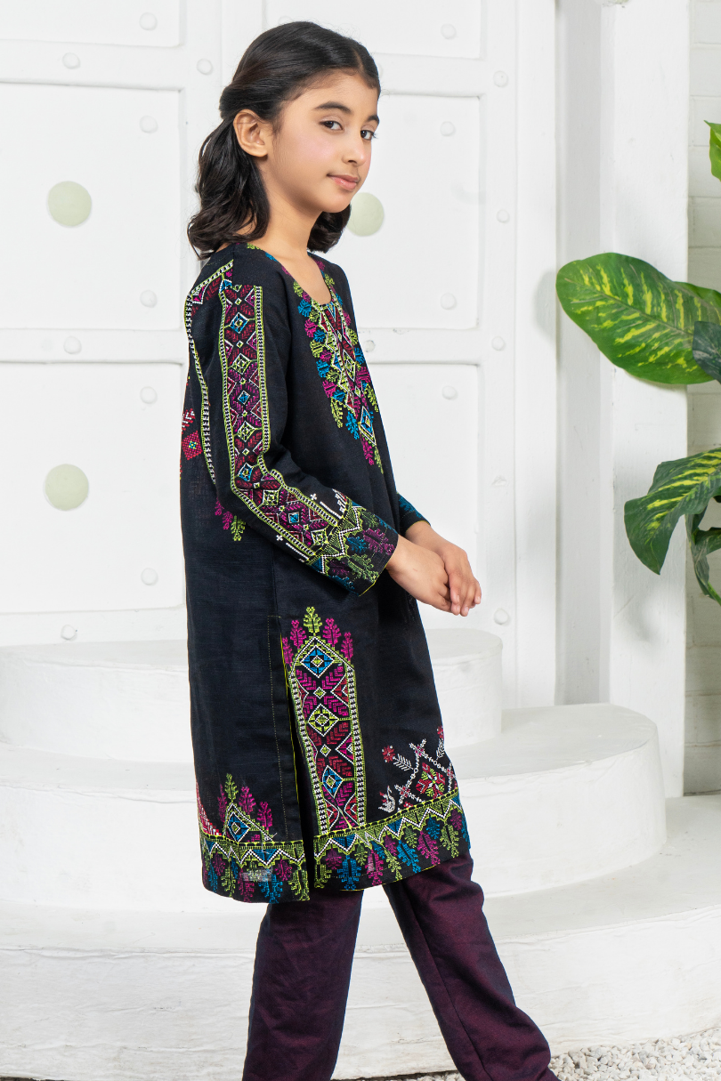 Stitched Khaddar 2 Piece (Shirt/trouser) For Kids