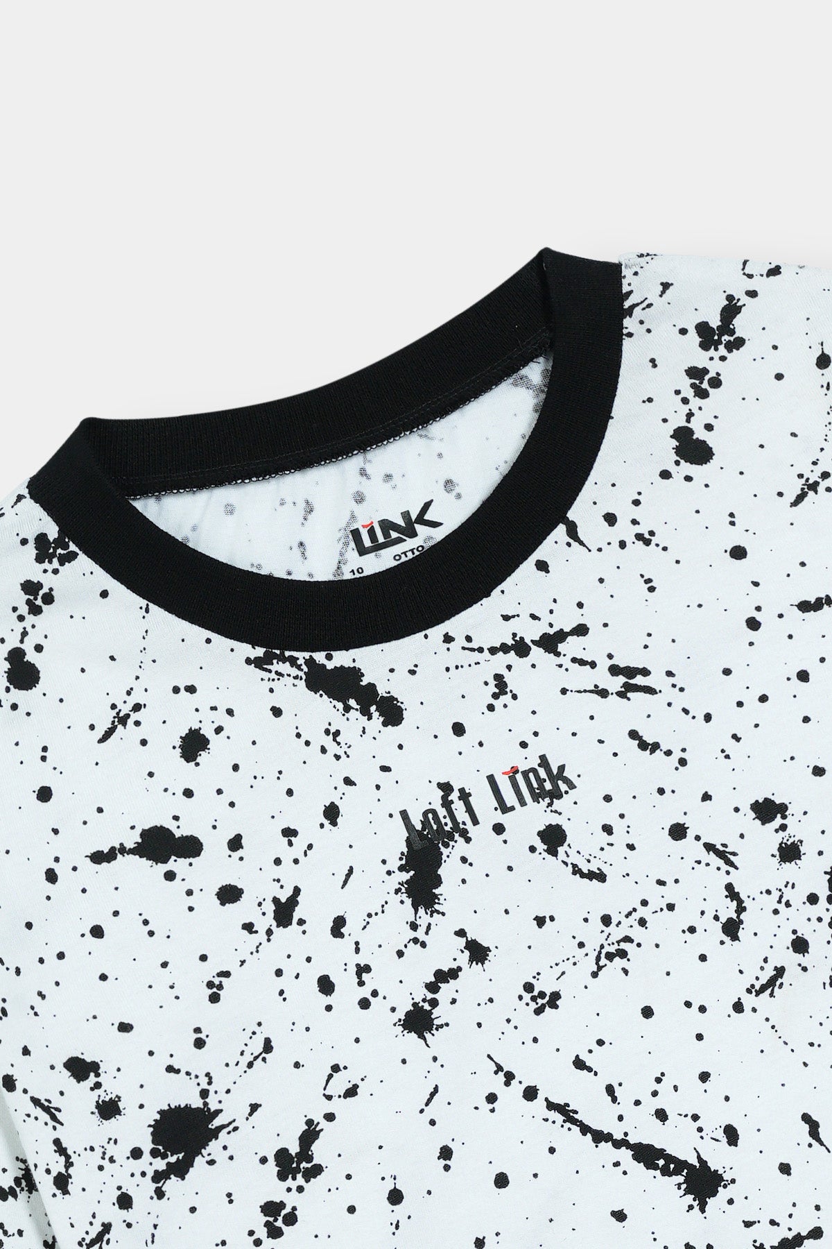 Women' White T-Shirt with Black Paint Splatter Print – Modern Art Style