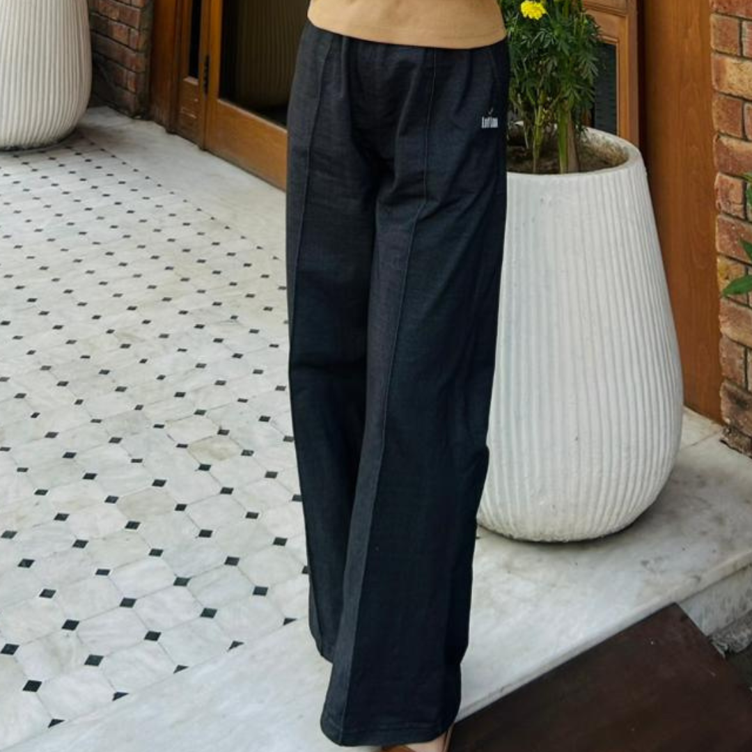 Short Sleeve Dark Olive Khaki Regular Square Neck Next Generation Print / Charcoal Black Denim Stretch Wide Leg Trouser