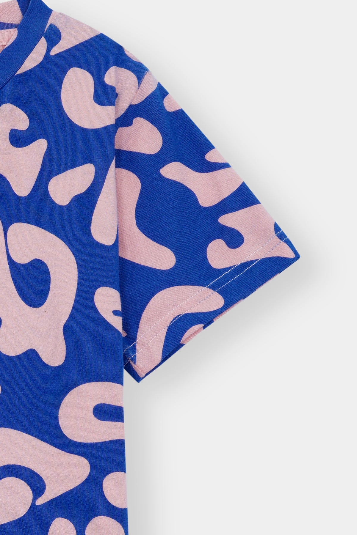 Unisex' Blue Abstract Tee – Pink Funky Print Allover