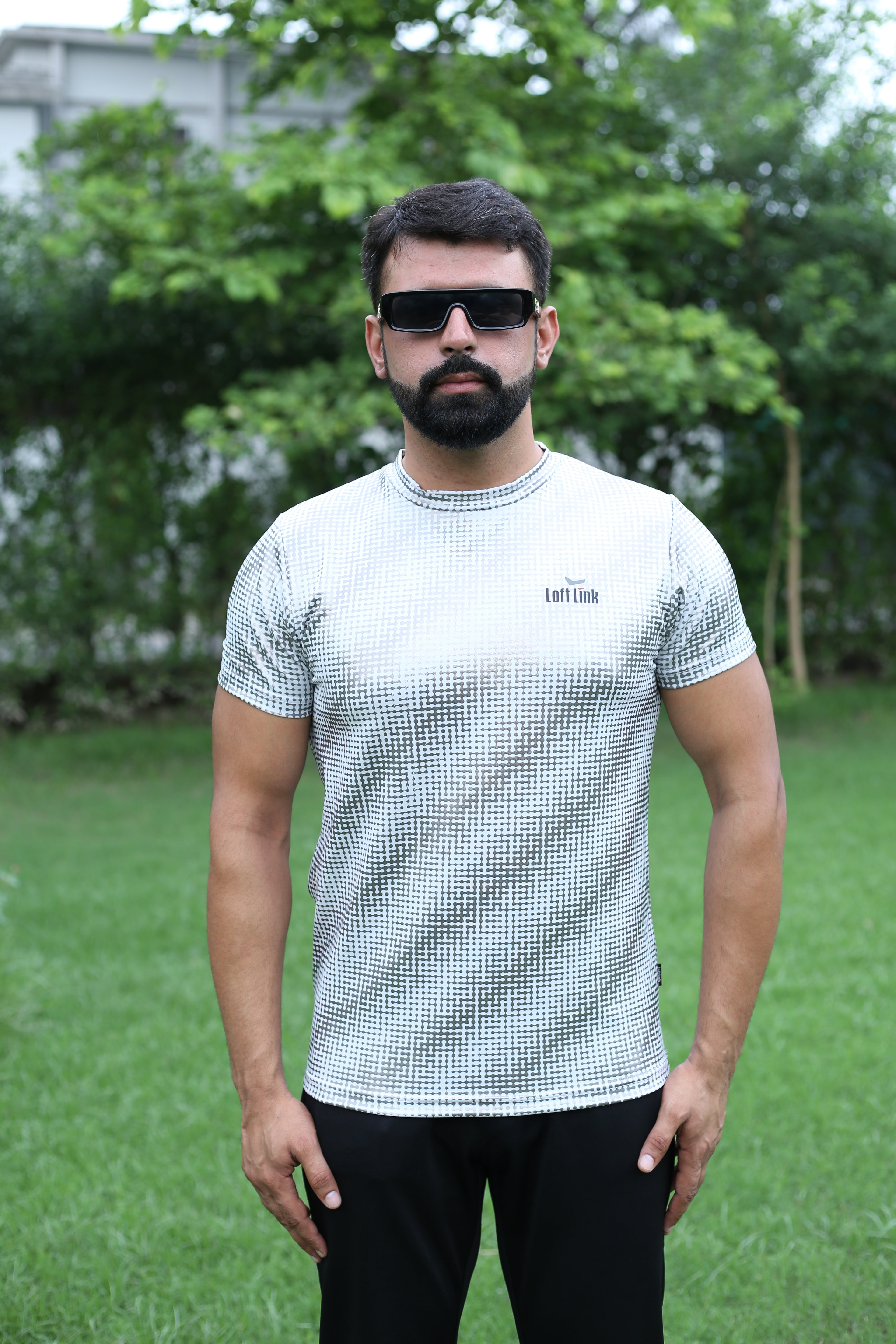 Men’s Slim-Fit Digital Grid Pattern T-Shirt – White & Black