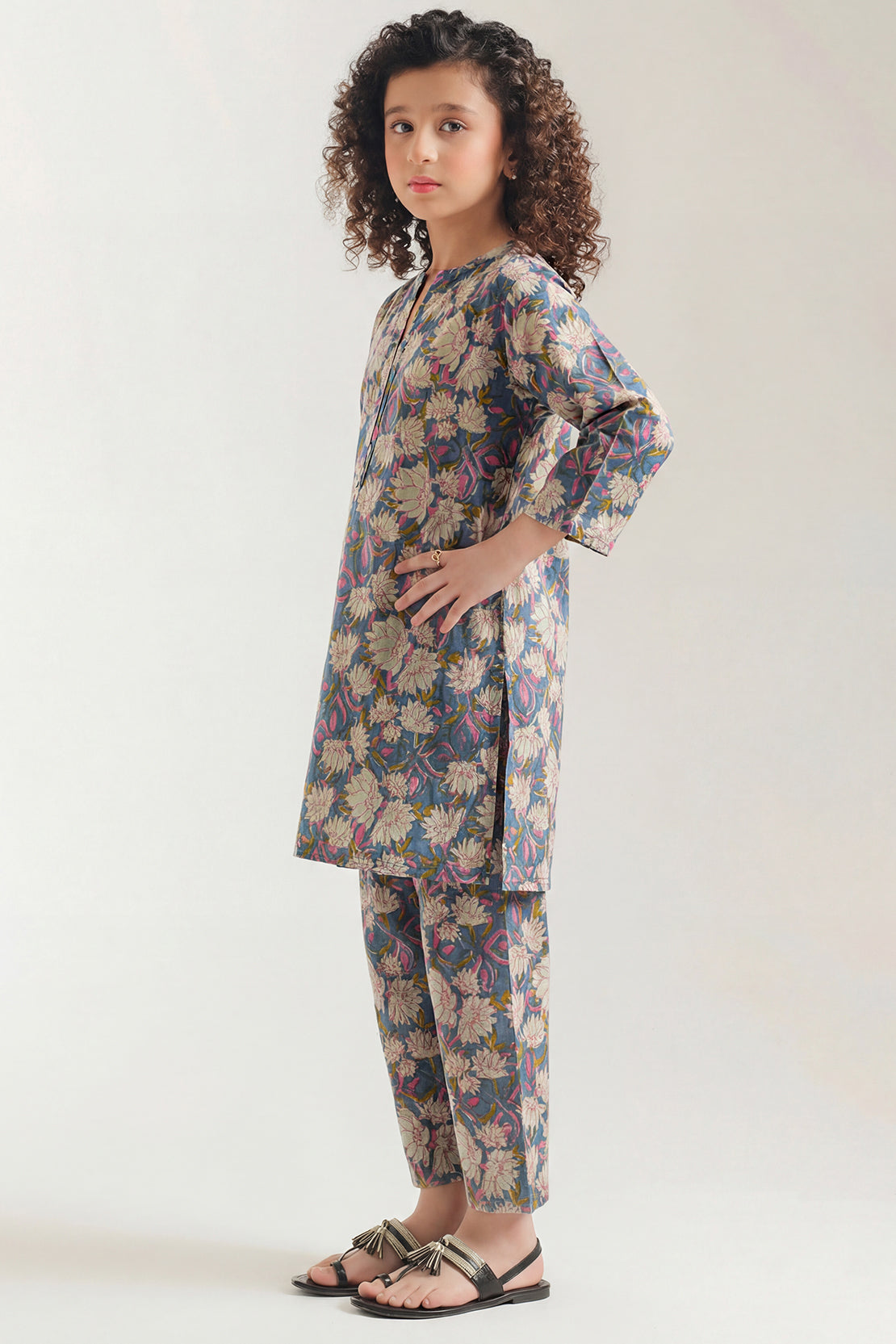 Printed Lawn Stitched 2 Piece (Shirt/Trouser) For Kids