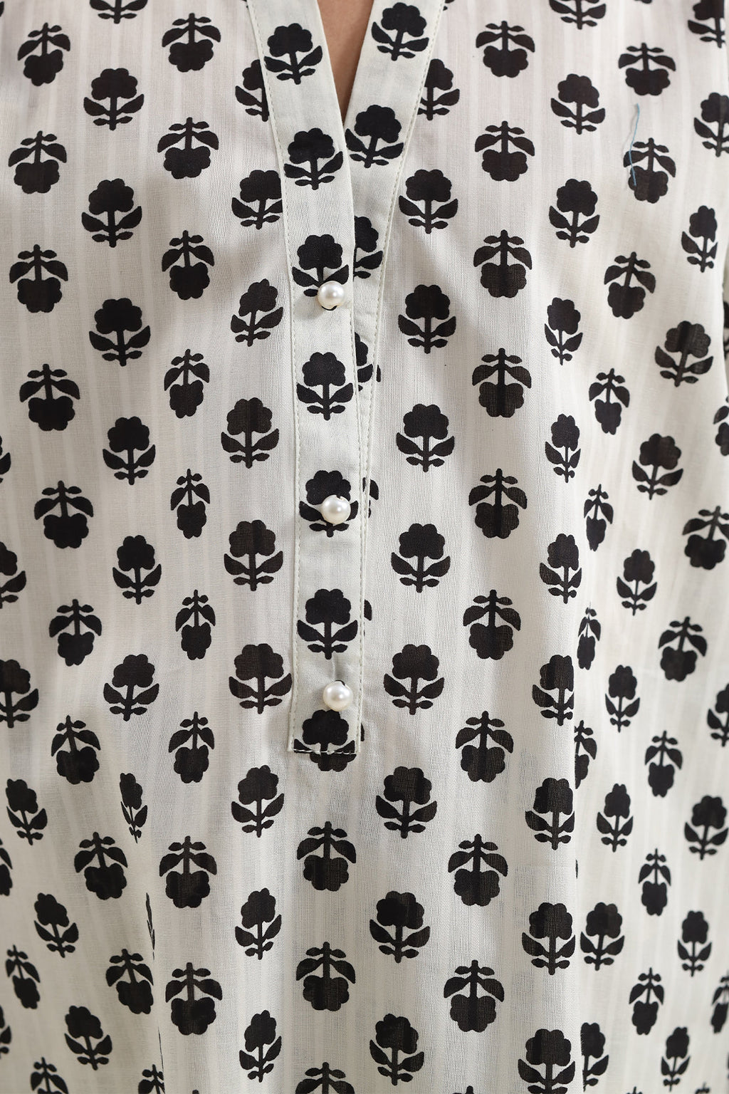 Printed Lawn Stitched 2 Piece (Shirt/Trouser) For Kids